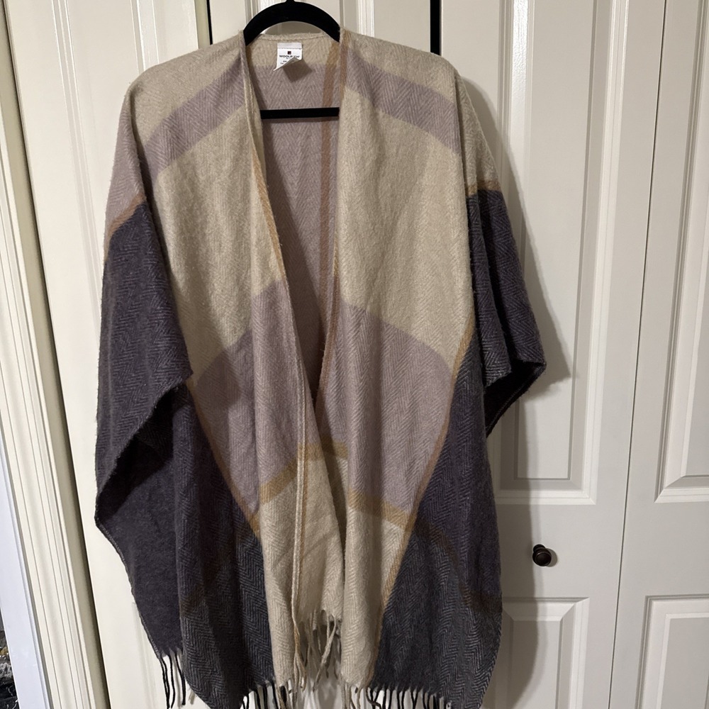 Woolrich Poncho Womens One Size Brown Plaid Reversible Ruana Cape Blanket Wrap‎